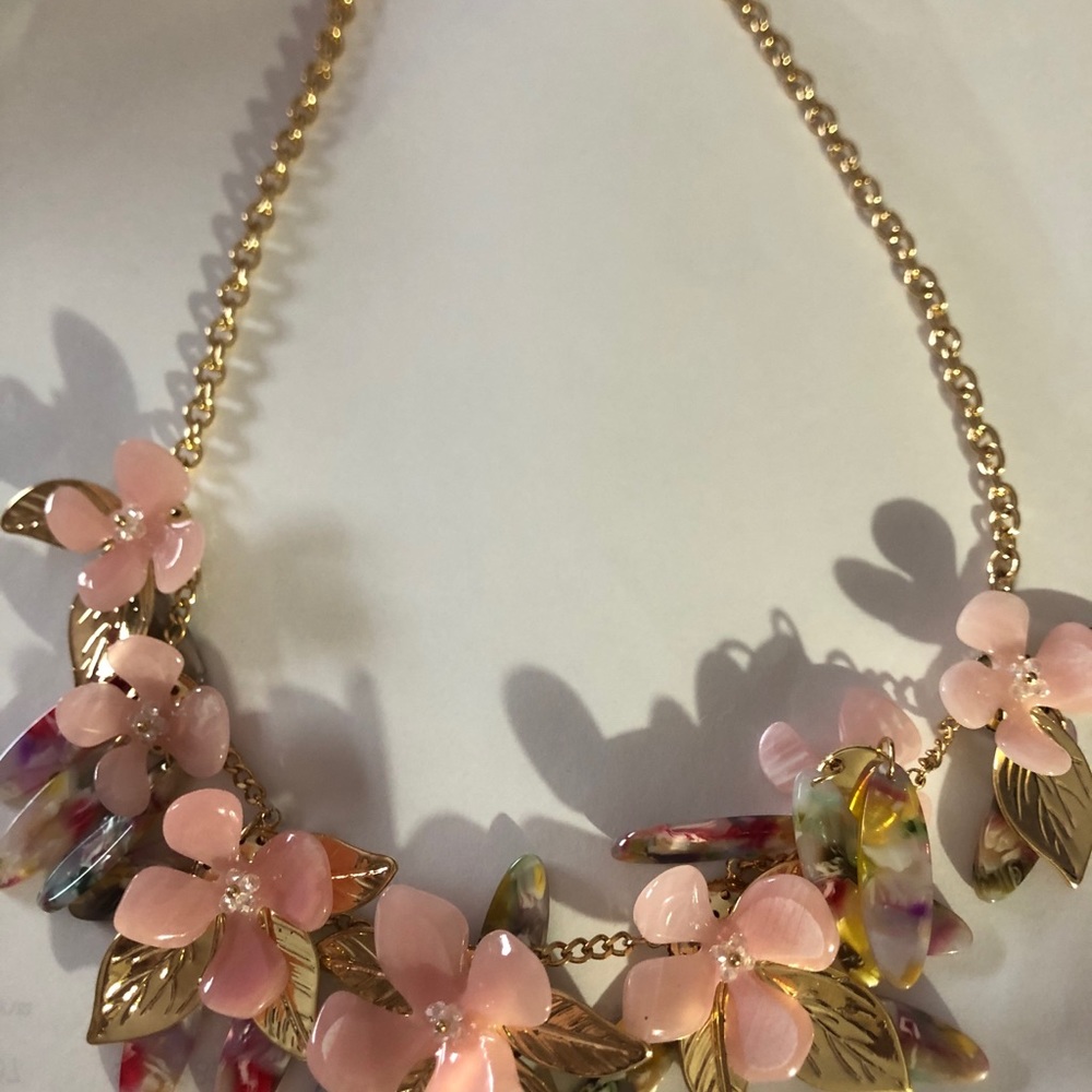New INC Multi Color Floral and Leaf Necklace